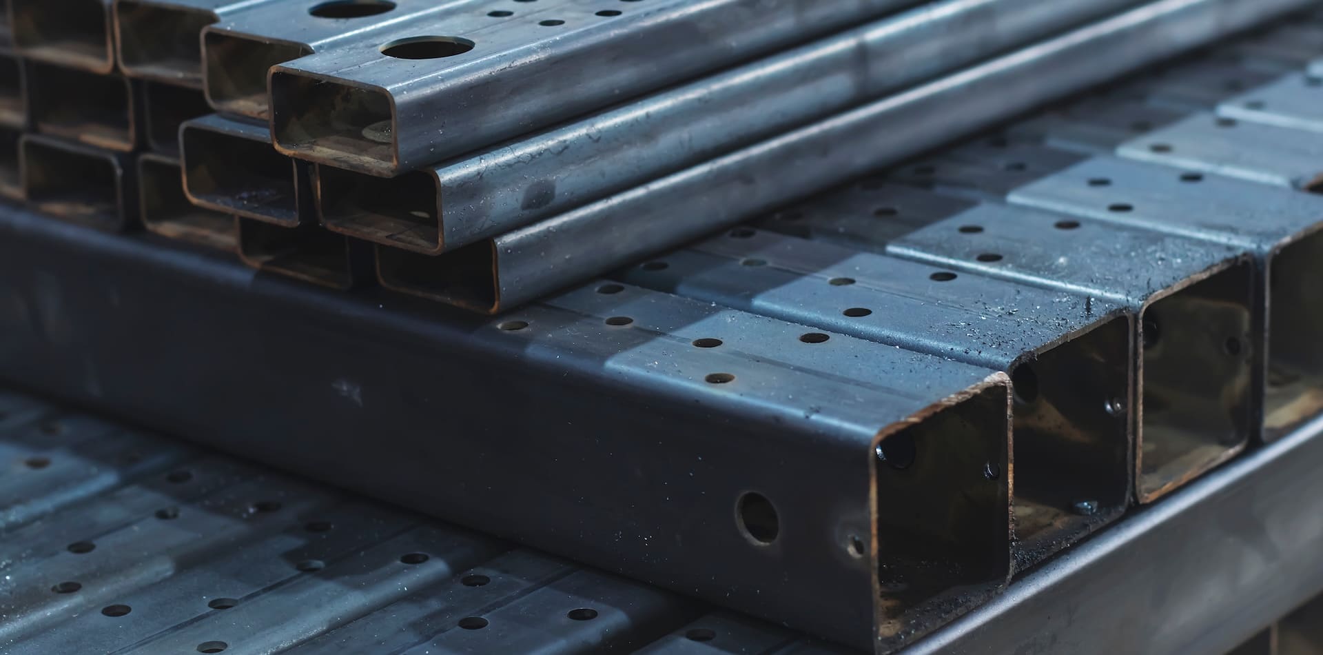 Como o corte laser em tubos metálicos reduz custos e prazos na produção em série