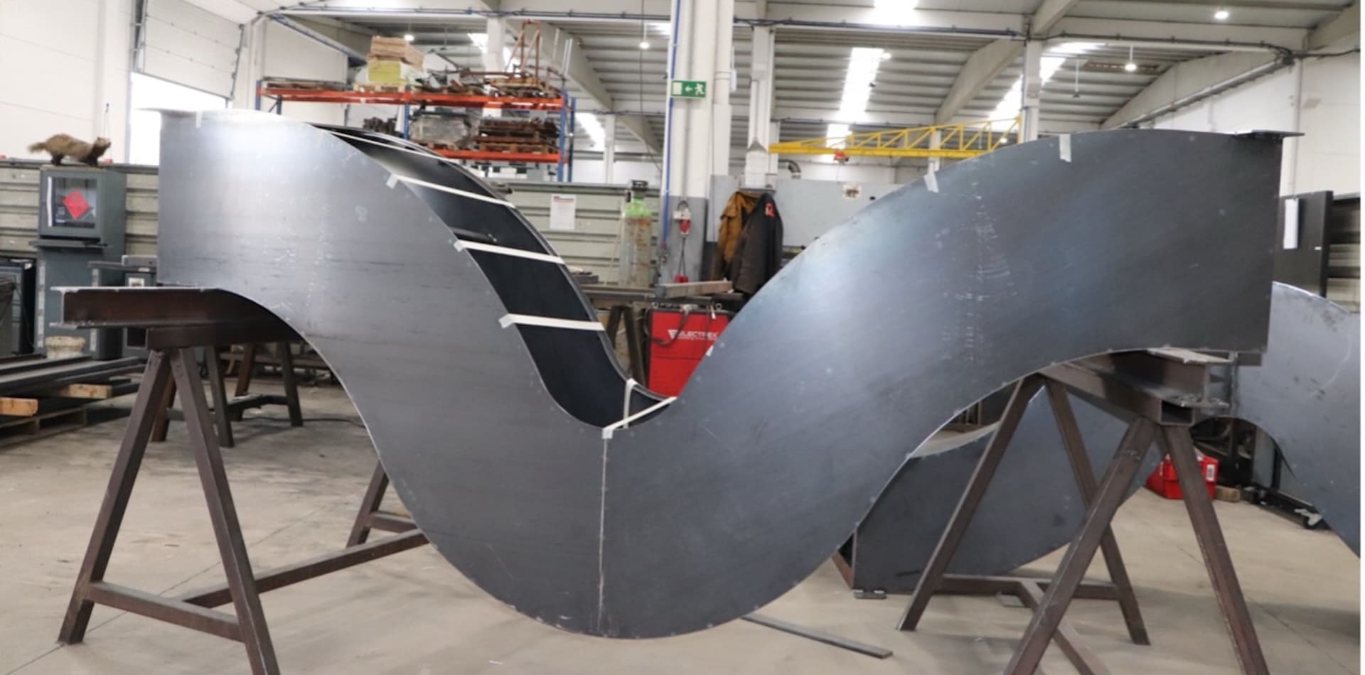 Da chapa ao produto final O ciclo completo da produção metalomecânica - cópia